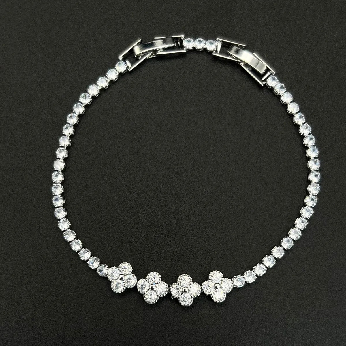 4 Flower White Gold Diamond Bracelet